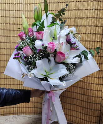 PEMBE GÜL NİLYUM BUKETİ